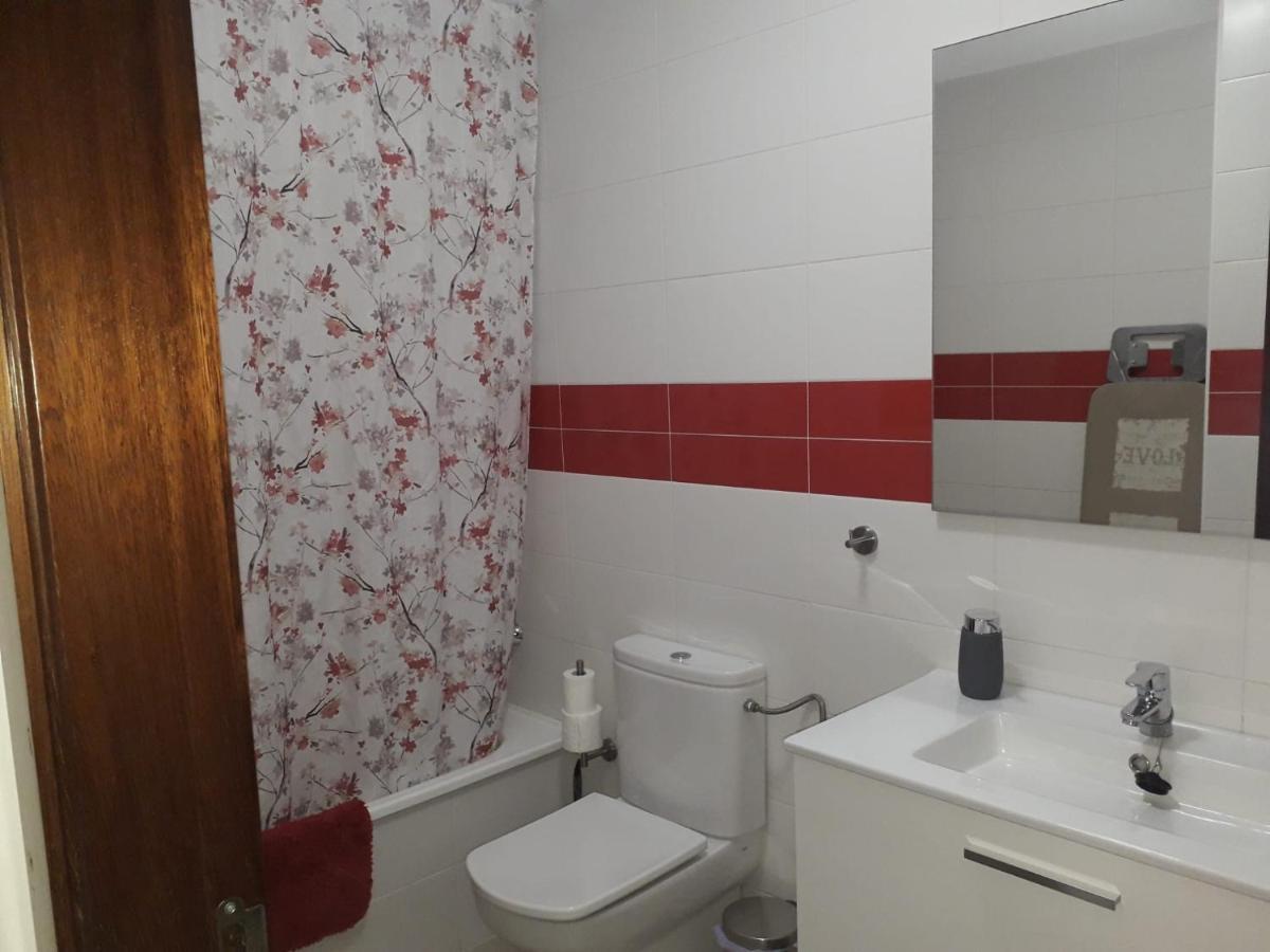 Center A 5 Minutos Del Paseo Y Playas Apartment *